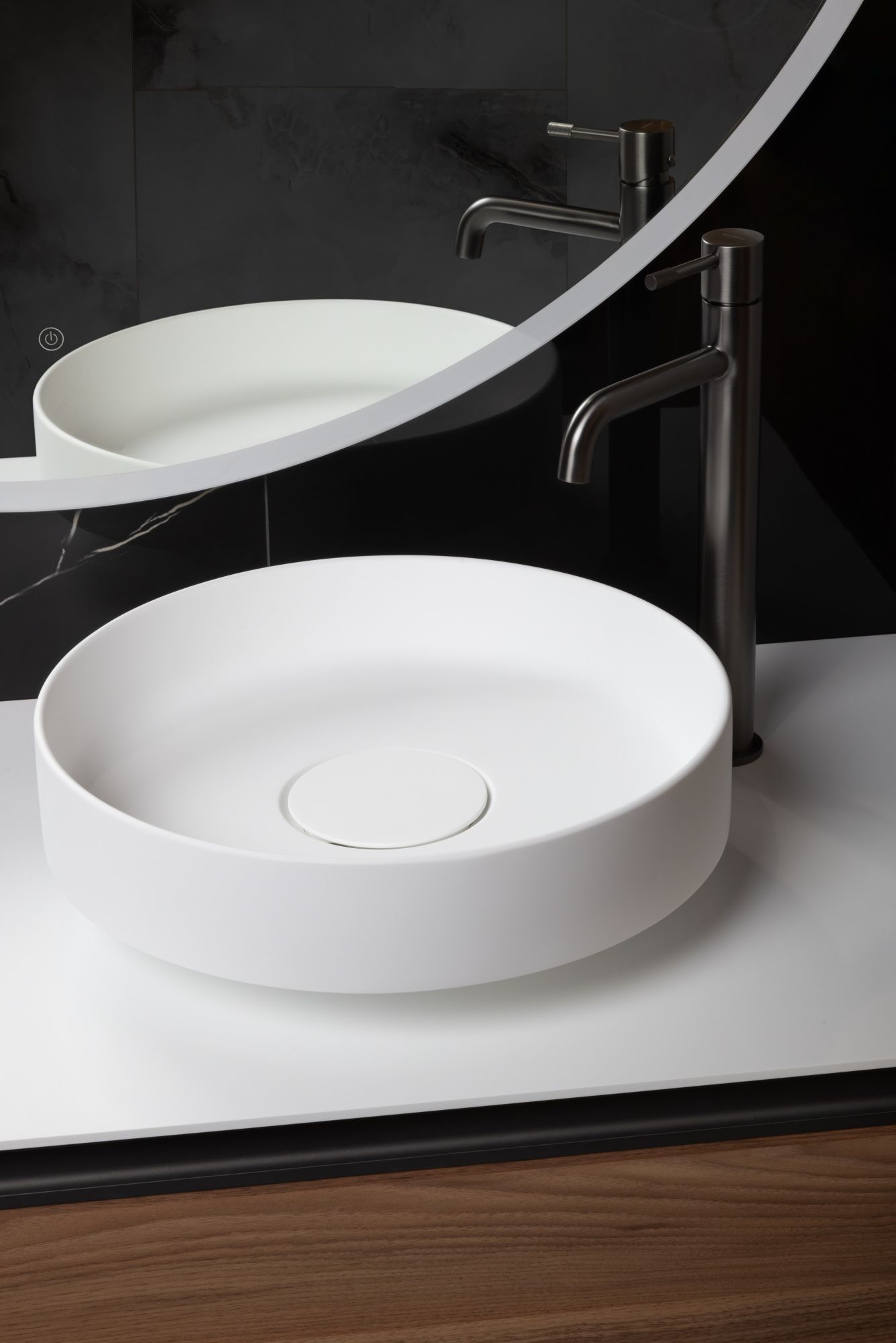 Раковина накладная 40 см Boheme Corian 801-MW белый матовый