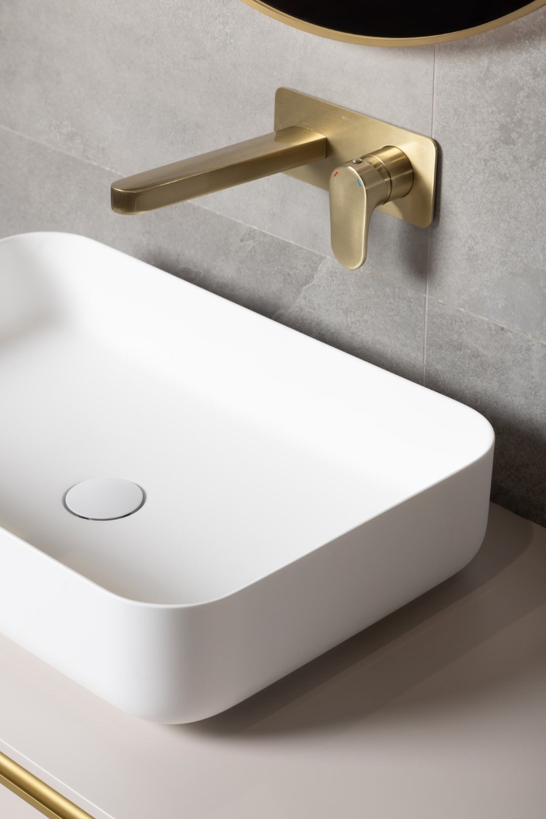 Раковина накладная Corian 40 см Boheme Corian 879-60-MW белый