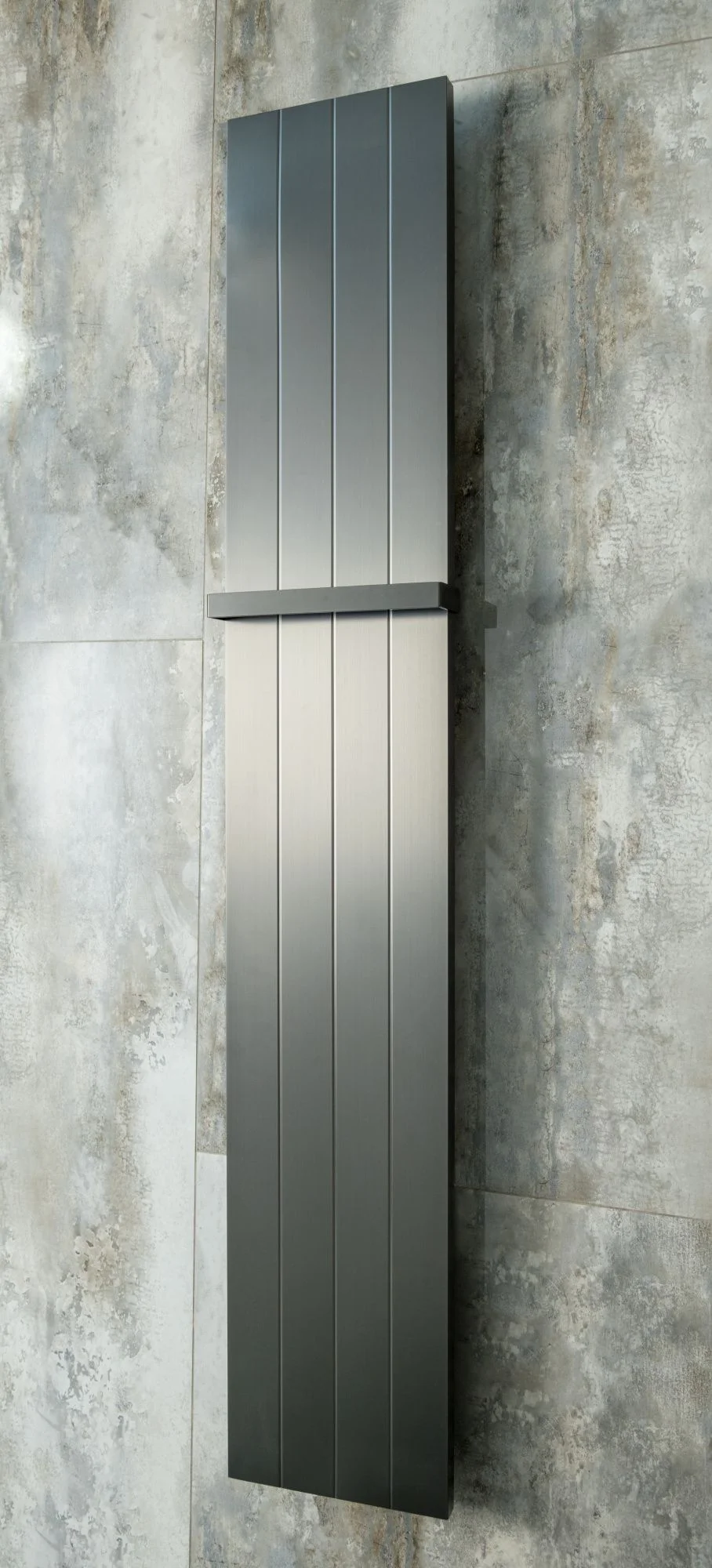 Полотенцесушитель электрический 25x150 см Boheme Flat 725-GM Gun Metal